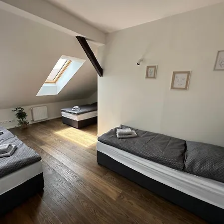 Loft Apartments Praga Esterno foto